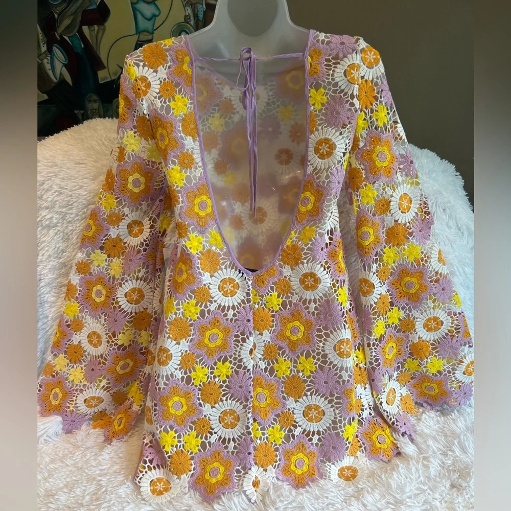 MAJORELLE Marleigh Tunic Crochet Dress in Groovy Multi Size xx Small - Picture 5 of 7